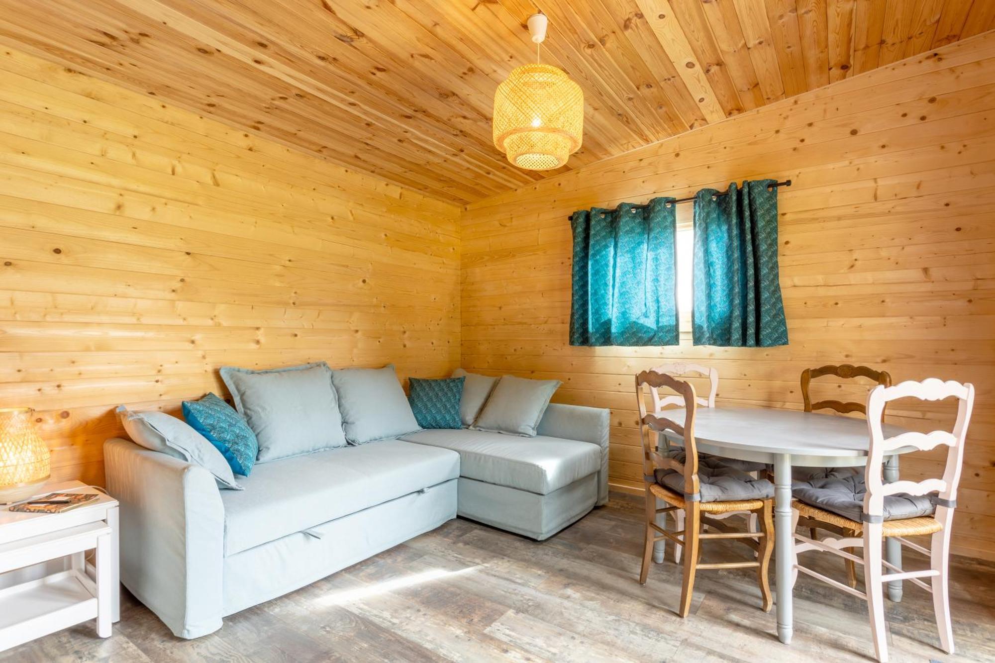 Chalet 4 Pers Landeleau 2Kms Canal Exterior photo