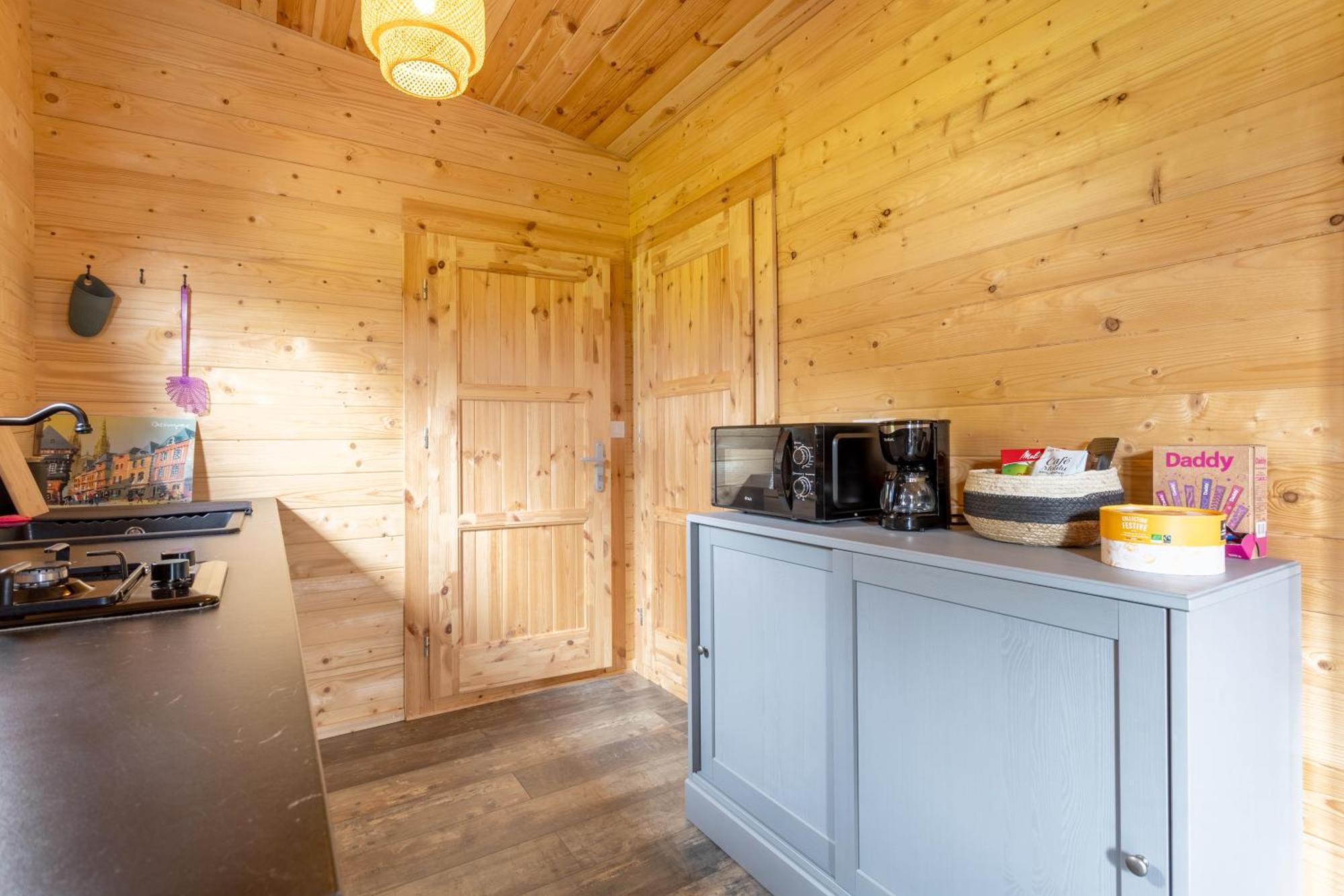 Chalet 4 Pers Landeleau 2Kms Canal Exterior photo