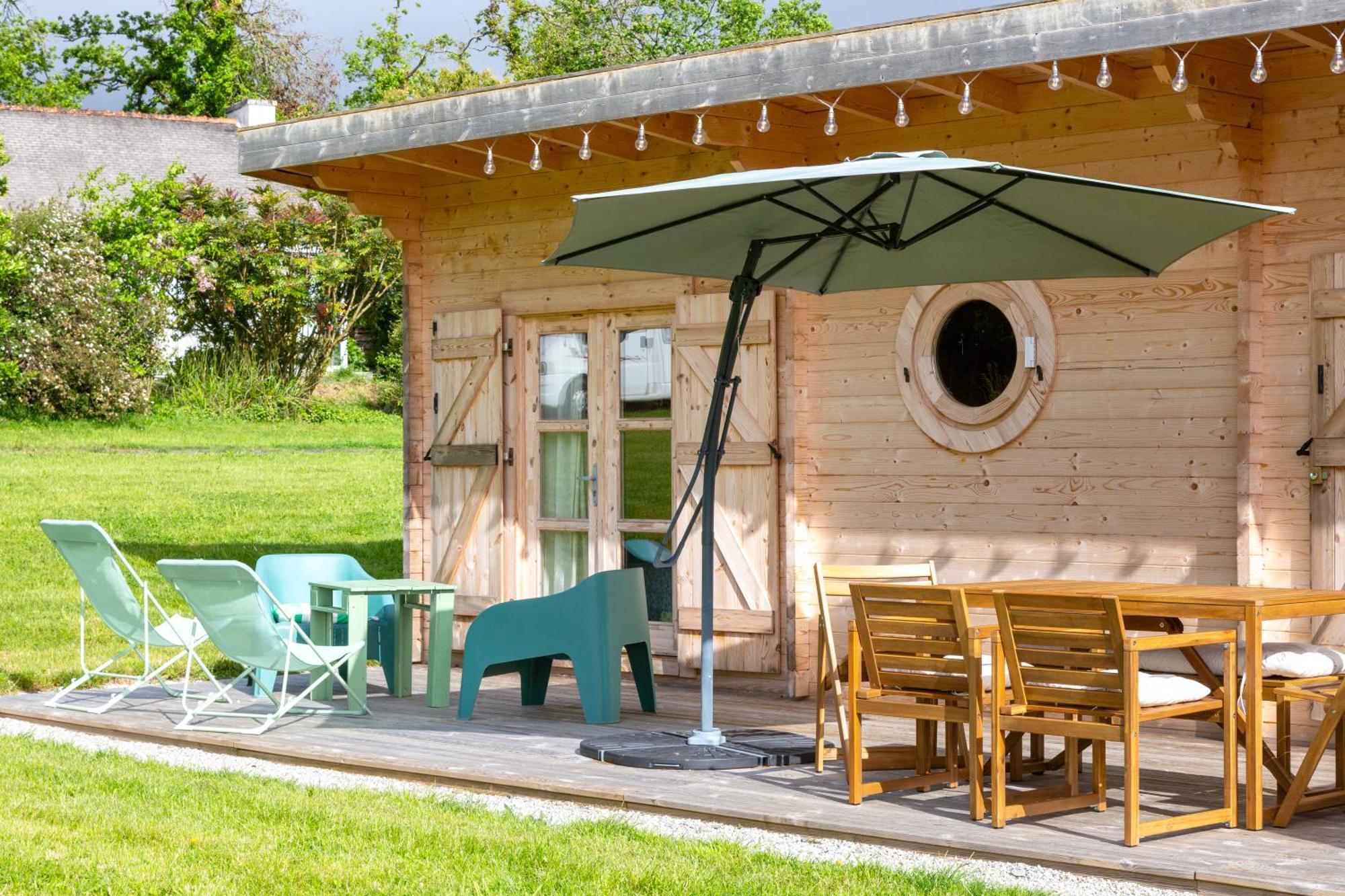 Chalet 4 Pers Landeleau 2Kms Canal Exterior photo